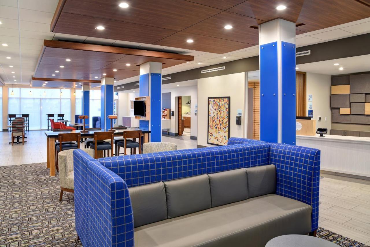 Holiday Inn Express & Suites - Ottawa By Ihg Dış mekan fotoğraf